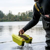 Ridge Monkey Hunter 750 Echo Bait Boat Hi-Vis